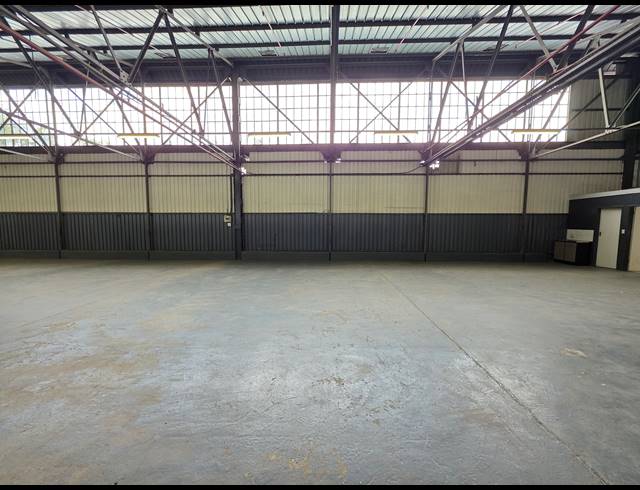 355M² WAREHOUSE TO LET IN CITY DEEP